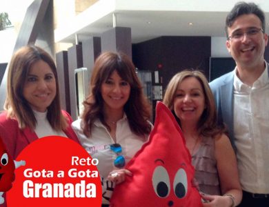 Reto gota a gota banco de sangre Granada con Begoña Ballesteros de Mayoball y Angel Pinar