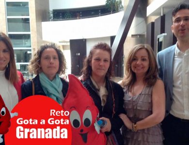 Reto gota a gota banco de sangre Granada con Begoña Ballesteros de Mayoball y Angel Pinar