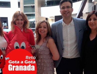 Reto gota a gota banco de sangre Granada con Begoña Ballesteros de Mayoball y Angel Pinar