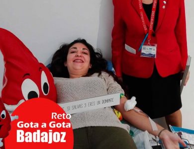 Reto gota a gota banco de sangre Badajoz con Begoña Ballesteros de Mayoball y Angel Pinar