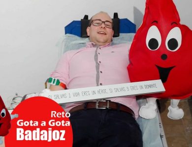 Reto gota a gota banco de sangre Badajoz con Begoña Ballesteros de Mayoball y Angel Pinar