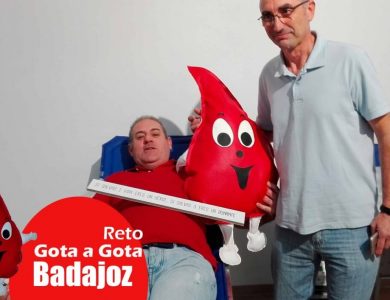 Reto gota a gota banco de sangre Badajoz con Begoña Ballesteros de Mayoball y Angel Pinar