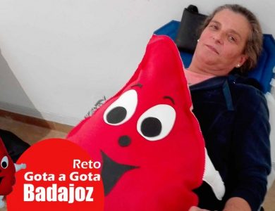 Reto gota a gota banco de sangre Badajoz con Begoña Ballesteros de Mayoball y Angel Pinar