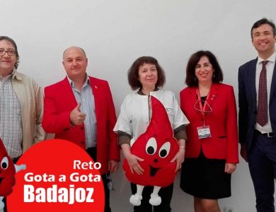 Reto gota a gota banco de sangre Badajoz con Begoña Ballesteros de Mayoball y Angel Pinar