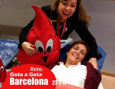 Reto gota a gota banco de sangre Barcelona con Begoña Ballesteros de Mayoball y Angel Pinar