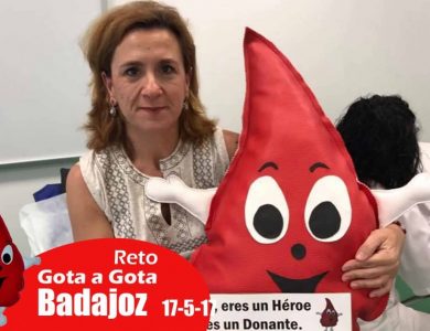 Reto gota a gota banco de sangre Badajoz con Begoña Ballesteros de Mayoball y Angel Pinar