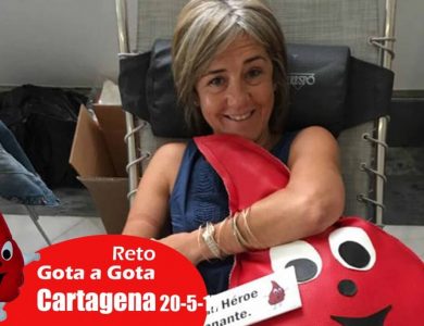 Reto gota a gota banco de sangre Cartagena con Begoña Ballesteros de Mayoball y Angel Pinar