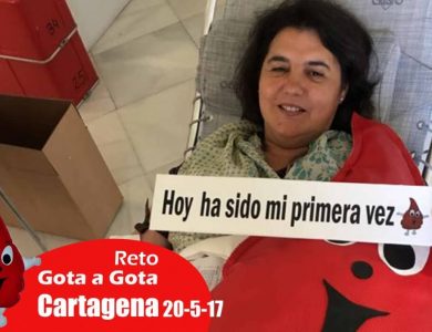 Reto gota a gota banco de sangre Cartagena con Begoña Ballesteros de Mayoball y Angel Pinar